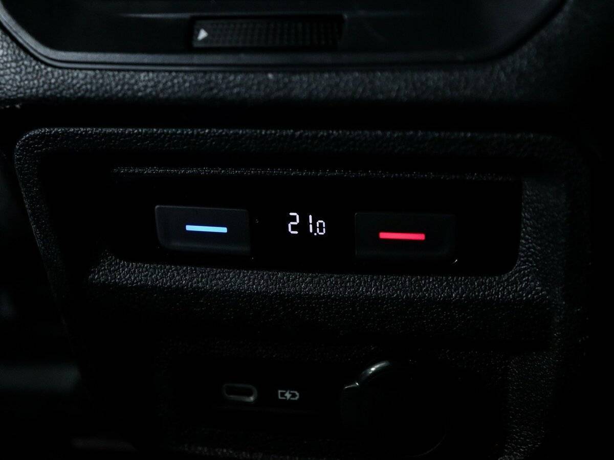 Volkswagen Tiguan 2021 года с пробегом. Фото: #15