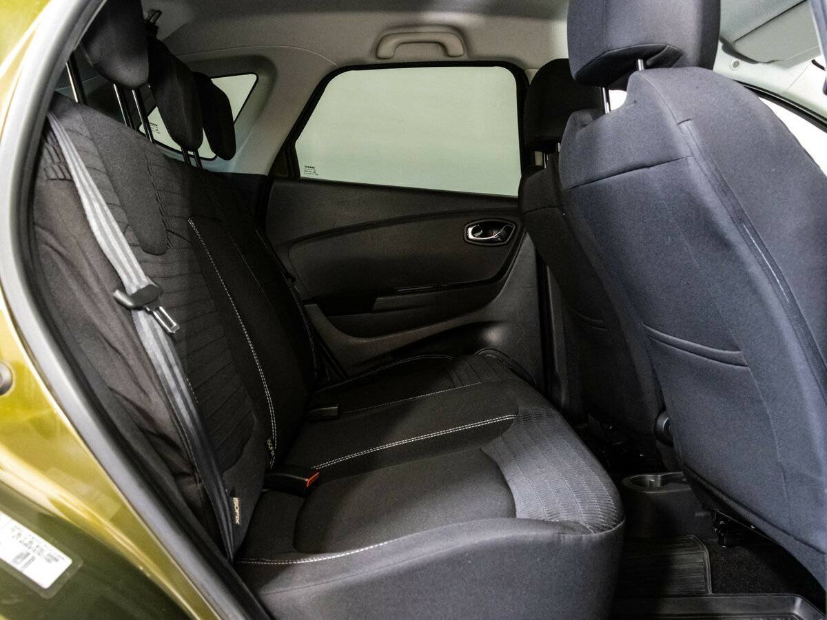 Б/У Рено Каптюр 2017 года. Фото: #11