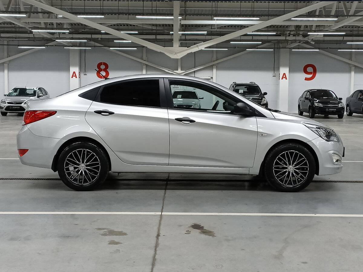 Hyundai Solaris 2016 года с пробегом. Фото: #3