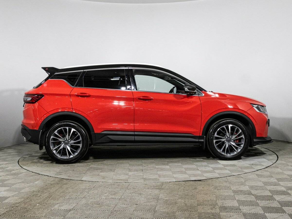 Б/У Джили Кулрэй 2021 года. Фото: #3