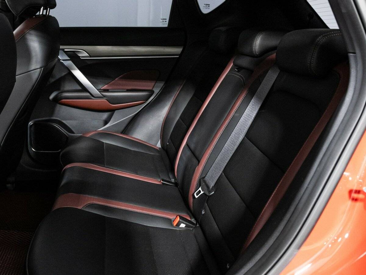 Б/У Джили Кулрэй 2021 года. Фото: #9