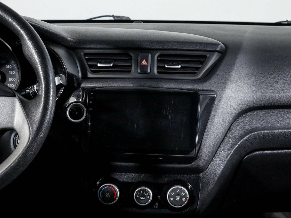 Б/У Киа Рио 2016 года. Фото: #9