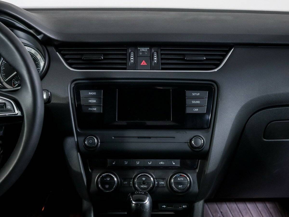 Б/У Шкода Октавия 2016 года. Фото: #8