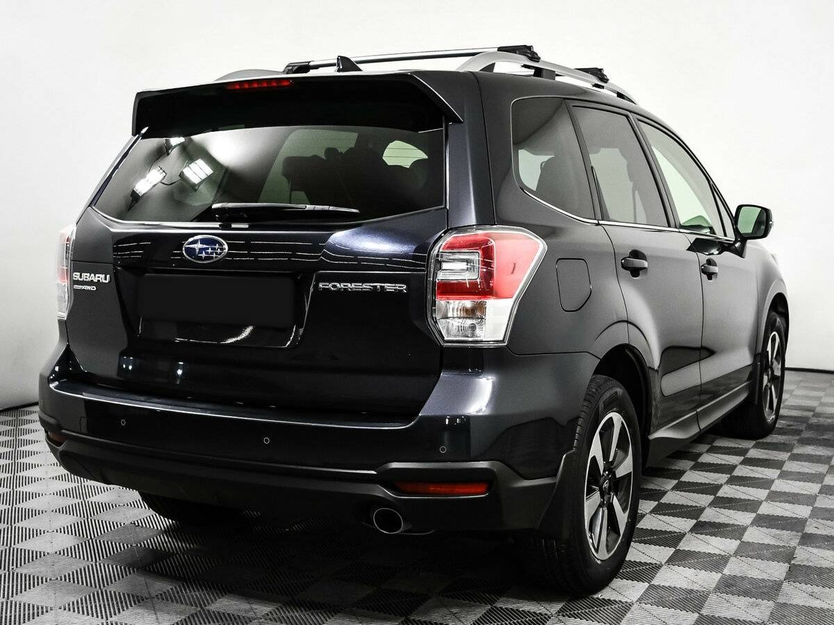 Subaru Forester 2017 года с пробегом. Фото: #4