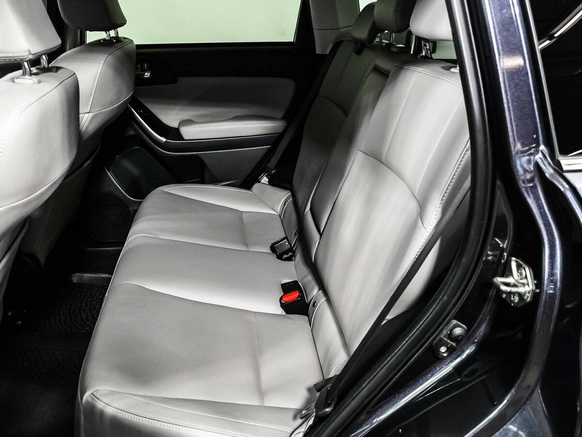 Subaru Forester 2017 года с пробегом. Фото: #12