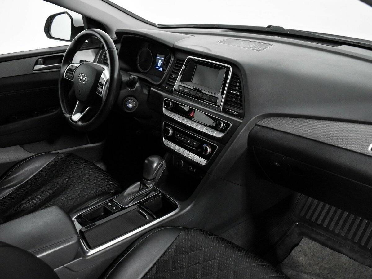 Б/У Хендай Соната 2019 года. Фото: #12