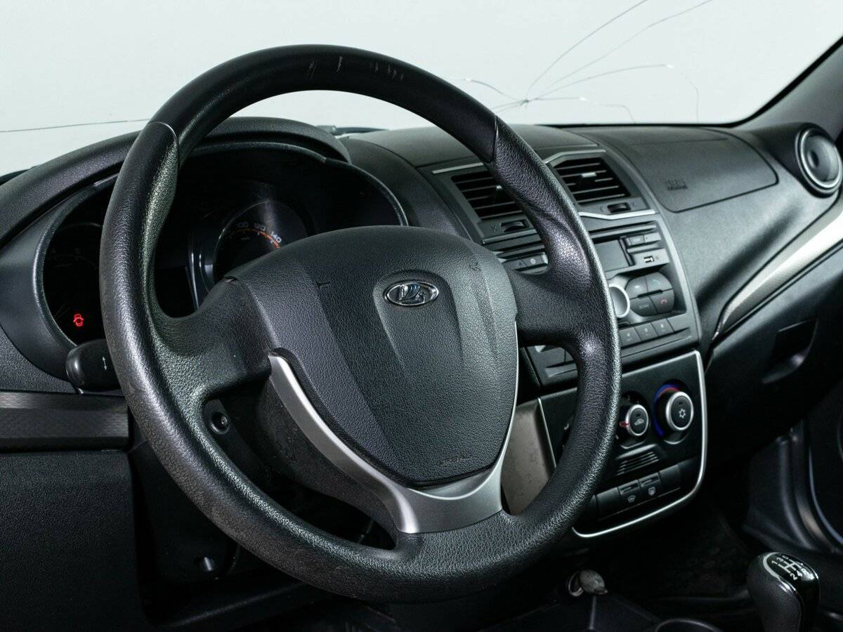 Б/У Лада (ВАЗ) Гранта 2018 года. Фото: #10