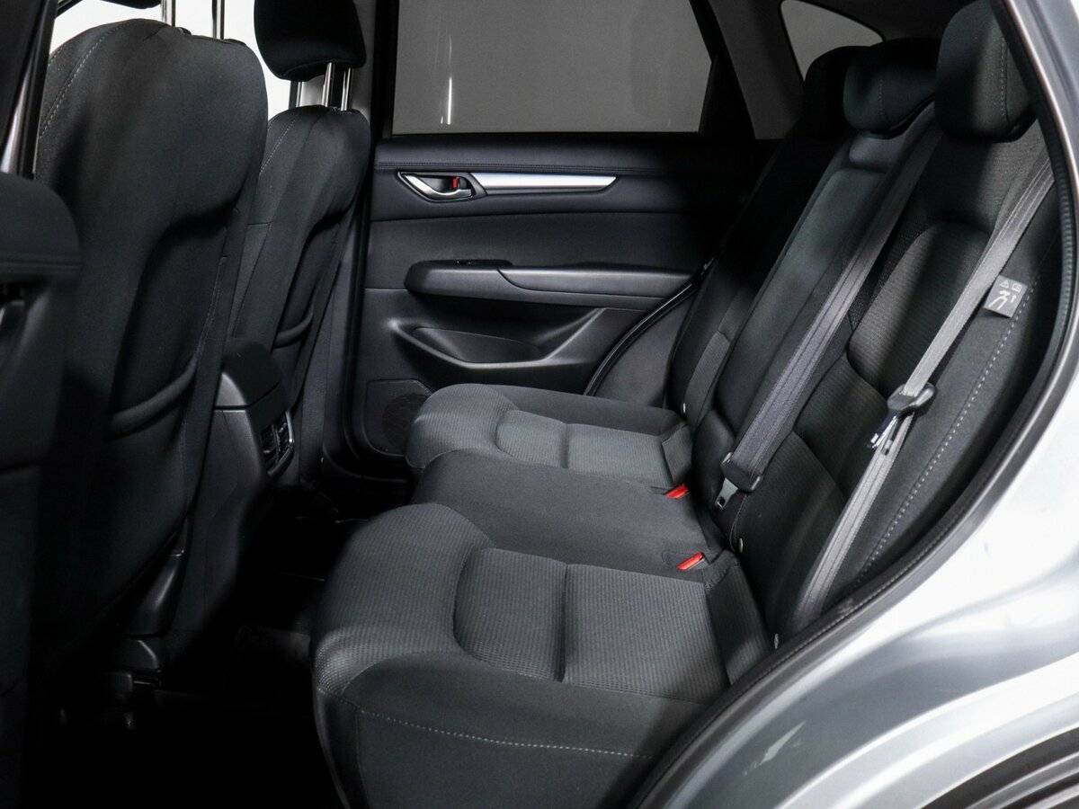 Б/У Мазда Ц-Икс-5 2017 года. Фото: #6