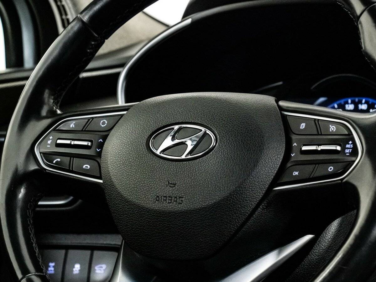 Б/У Хендай Санта Фе 2018 года. Фото: #8