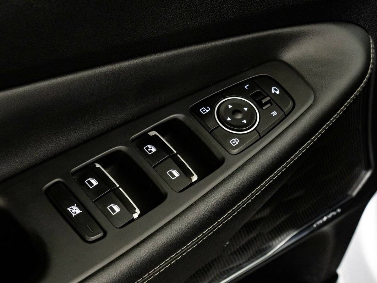 Б/У Хендай Санта Фе 2018 года. Фото: #14