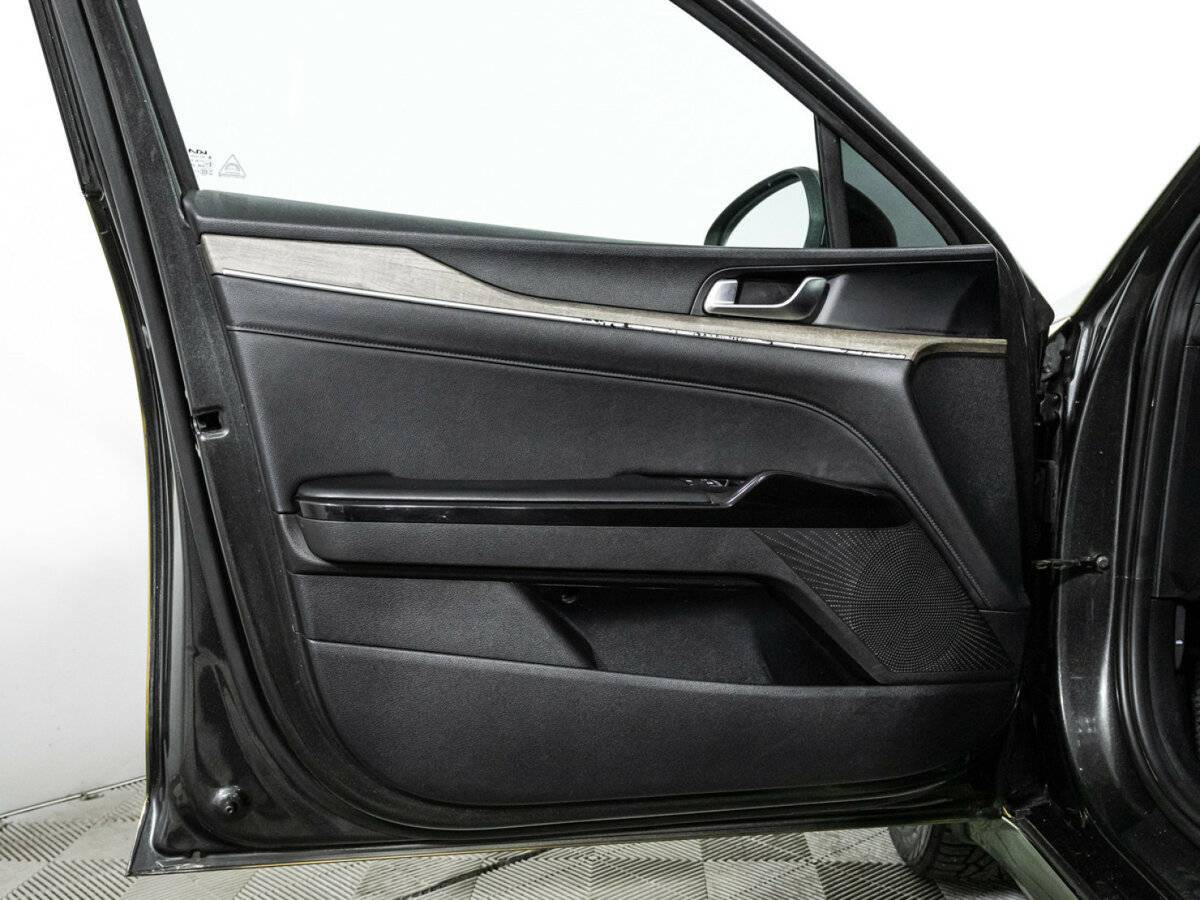 Б/У Киа К5 2021 года. Фото: #25