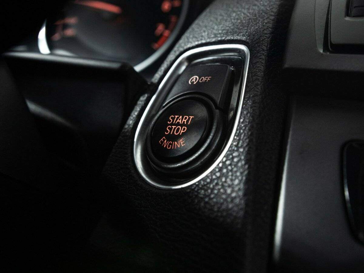 BMW 1 серии 2013 года с пробегом. Фото: #17