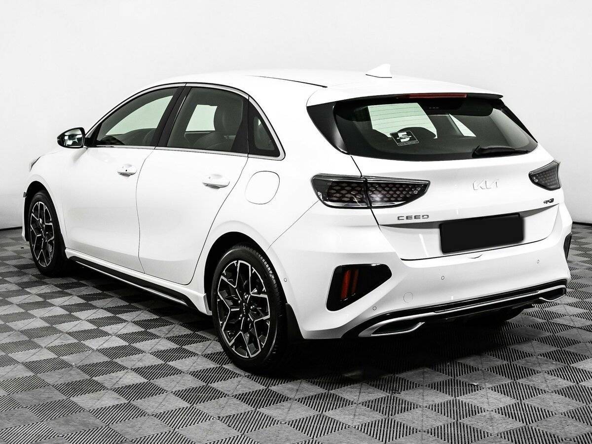 Б/У Киа Сид 2022 года. Фото: #6