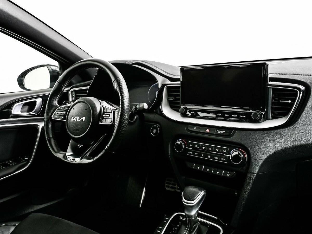 Б/У Киа Сид 2022 года. Фото: #8