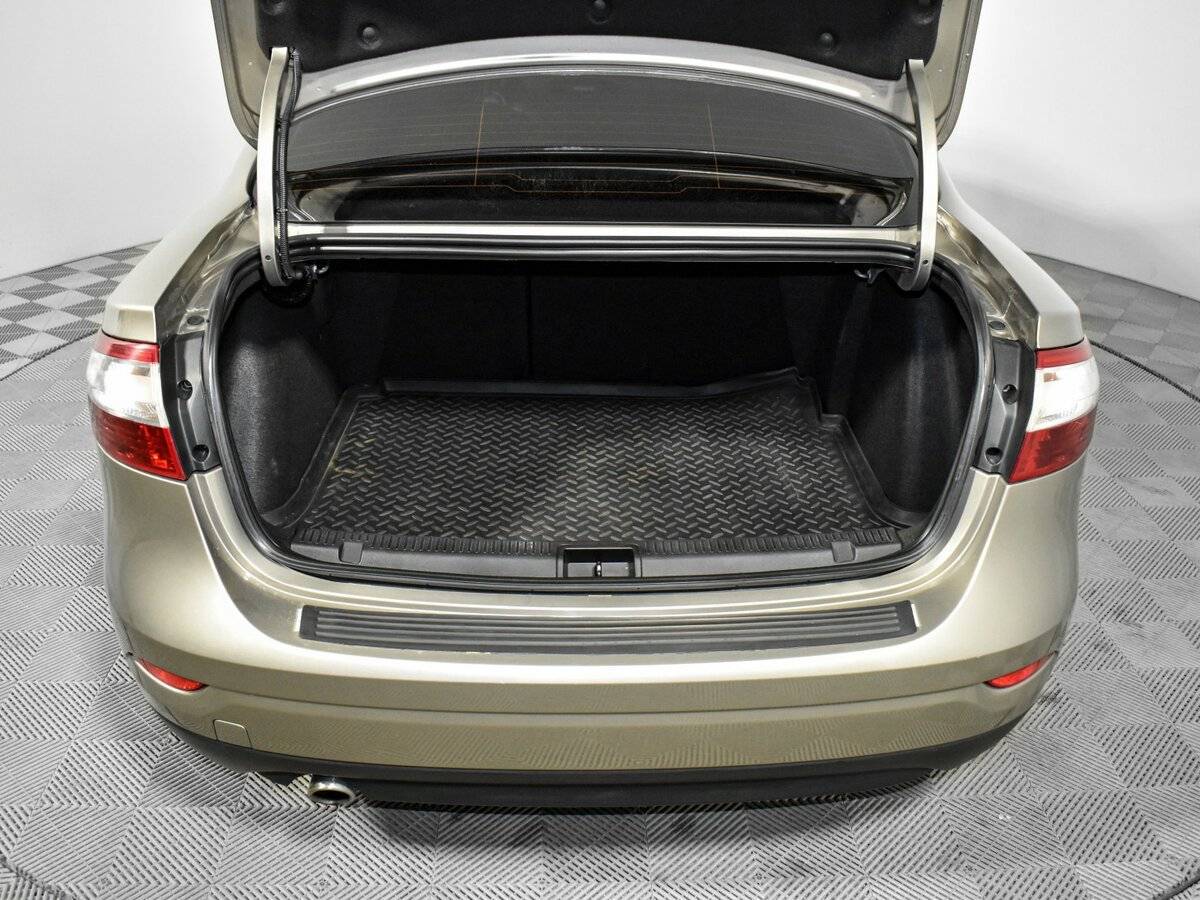 Б/У Рено Флюенс 2013 года. Фото: #16