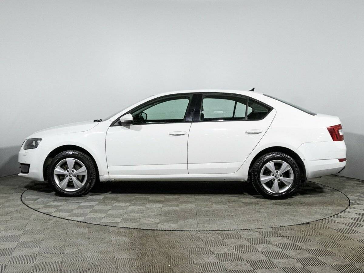 Б/У Шкода Октавия 2016 года. Фото: #7