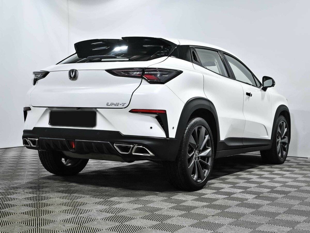 Changan UNI-T 2021 года с пробегом. Фото: #3