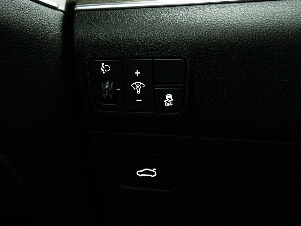 Б/У Киа К5 2020 года. Фото: #22