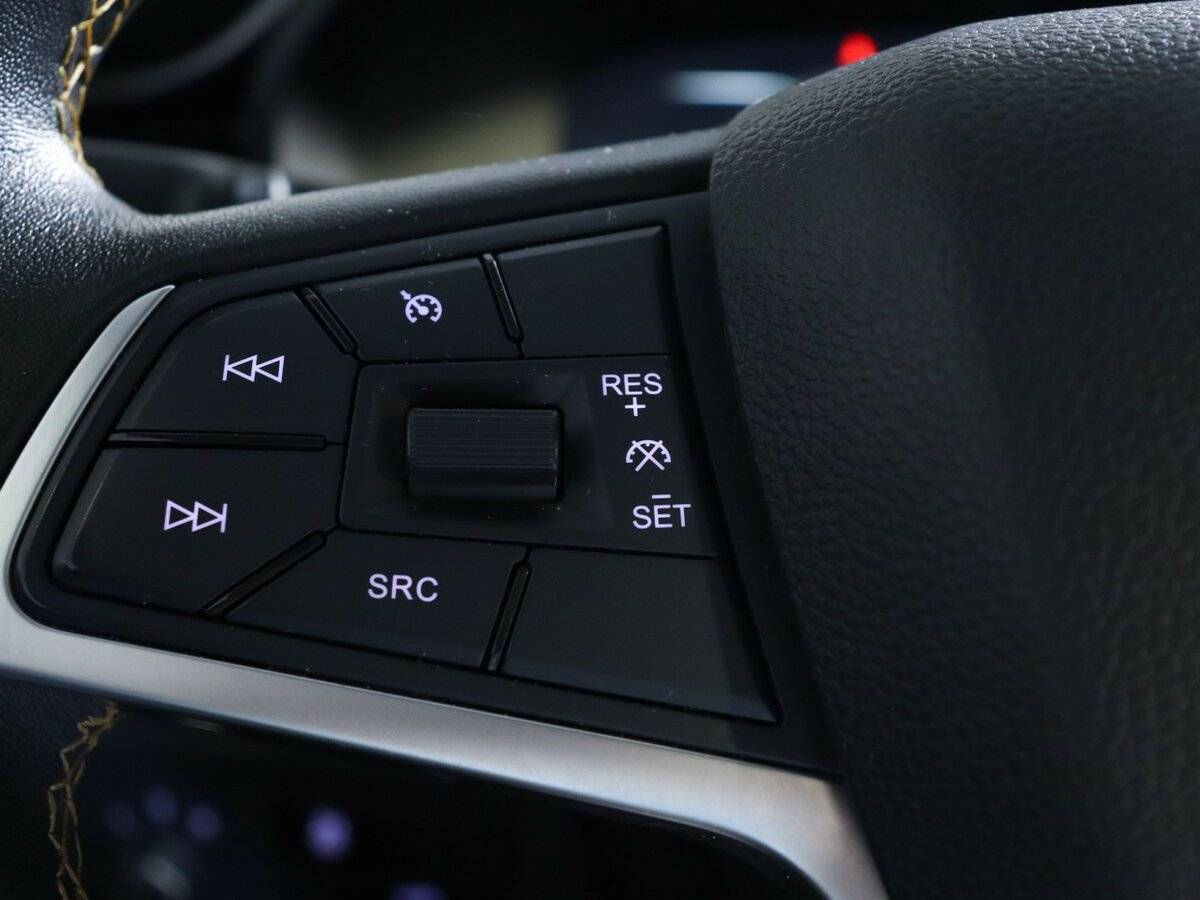 Москвич 3 2023 года с пробегом. Фото: #15