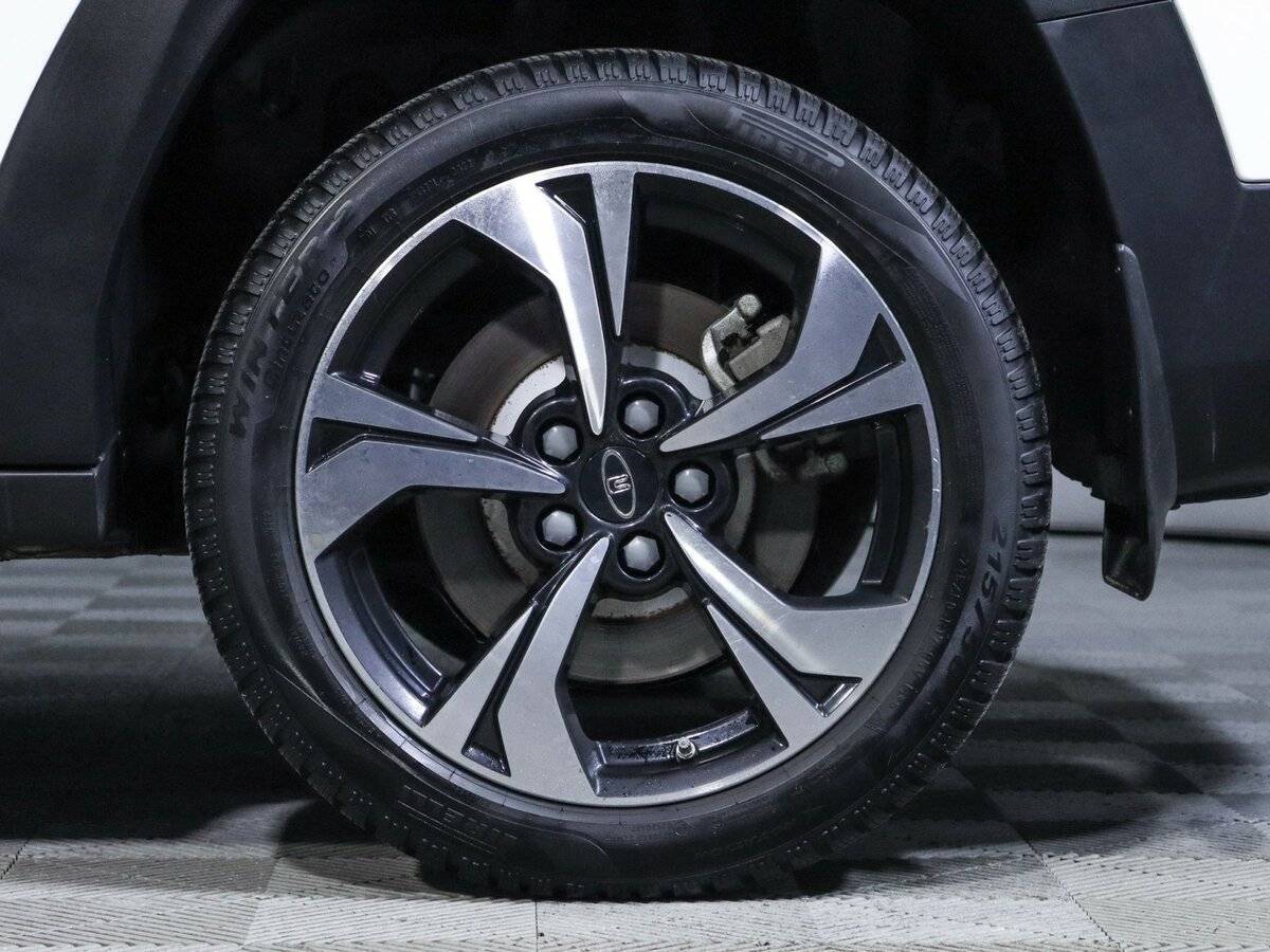 Москвич 3 2023 года с пробегом. Фото: #14