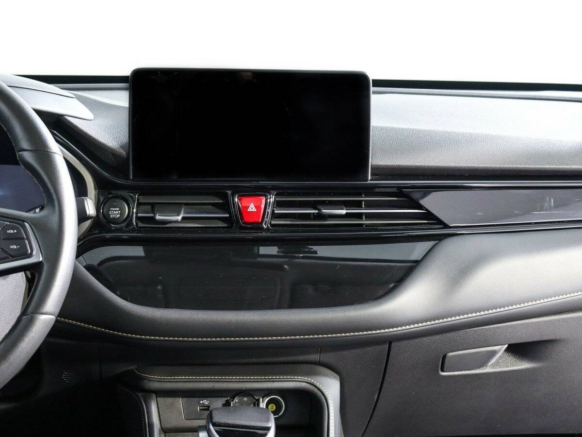 Москвич 3 2023 года с пробегом. Фото: #12