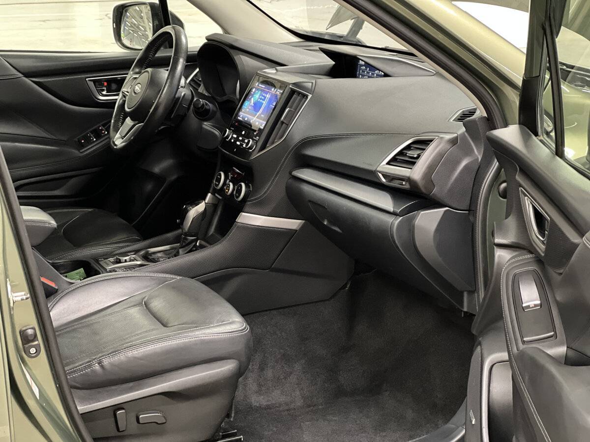 Subaru Forester 2018 года с пробегом. Фото: #10