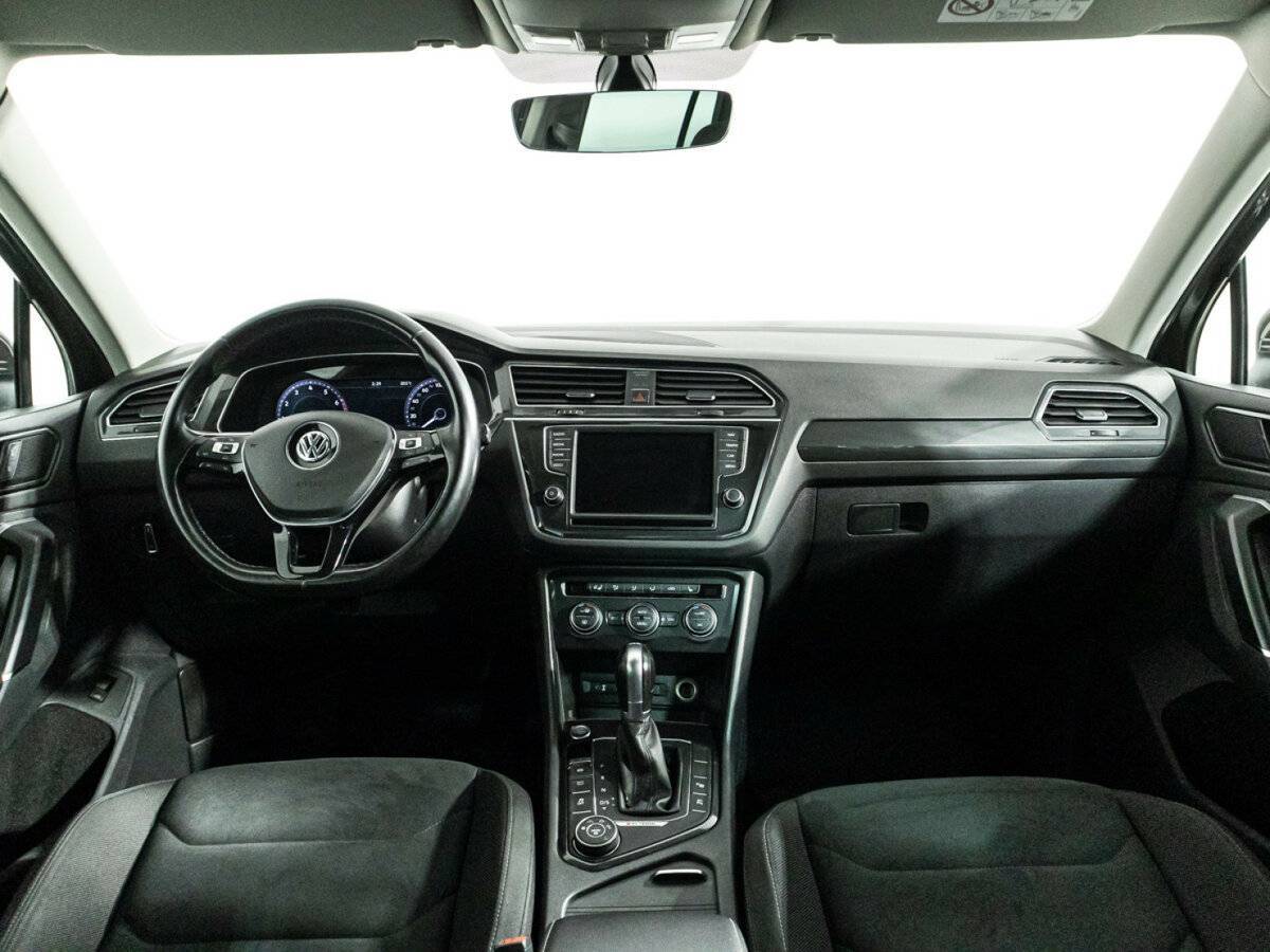 Б/У Фольксваген Тигуан 2017 года. Фото: #12