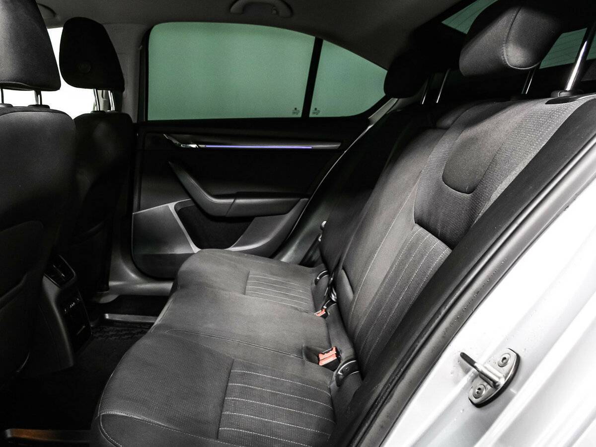 Б/У Шкода Октавия 2018 года. Фото: #12