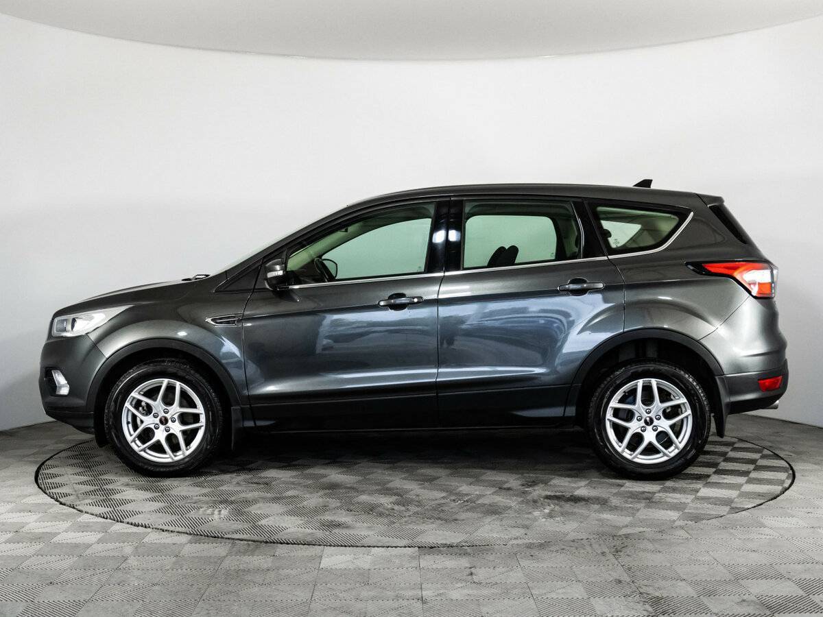 Ford Kuga 2017 года с пробегом. Фото: #7