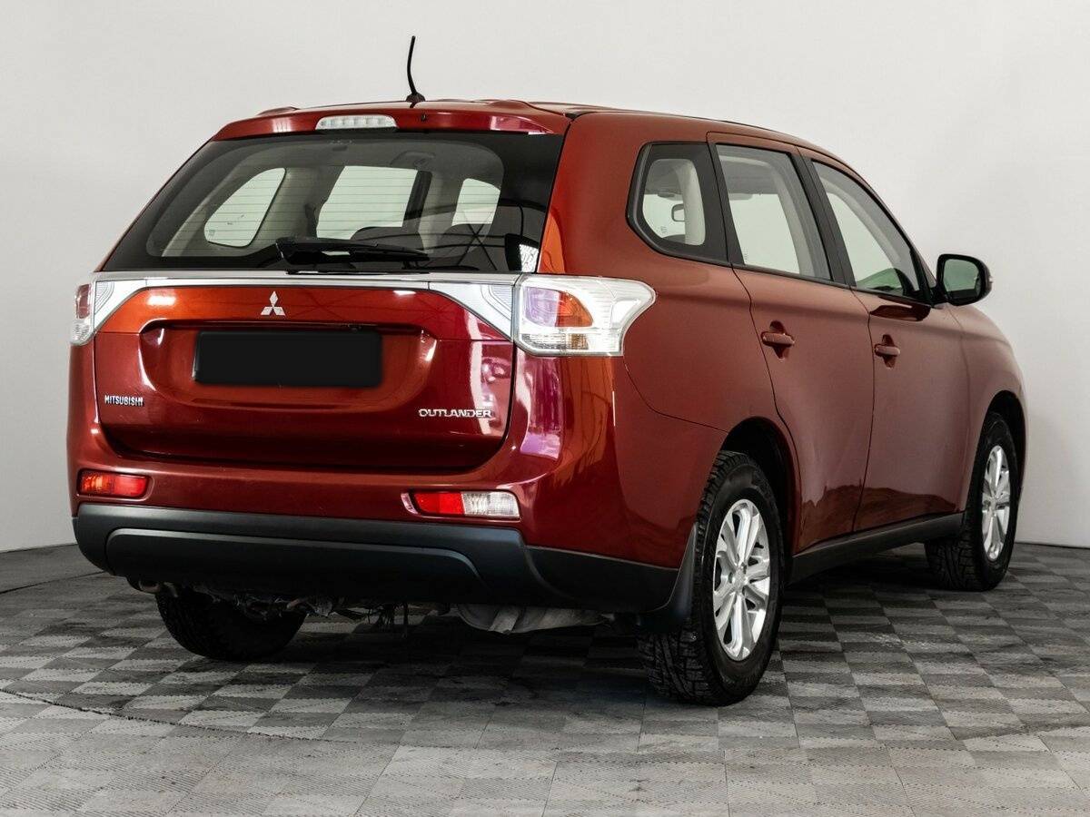 Mitsubishi Outlander 2014 года с пробегом. Фото: #4