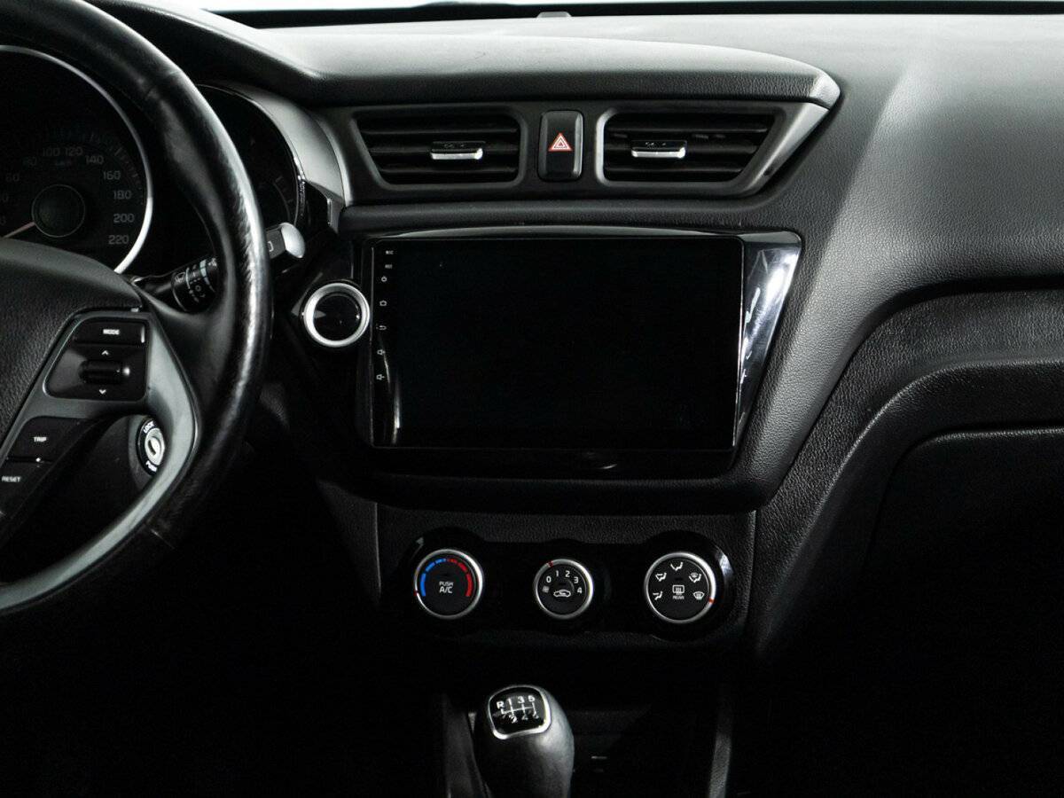 Б/У Киа Рио 2015 года. Фото: #13