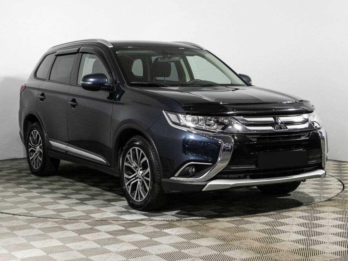 Mitsubishi Outlander 2018 года с пробегом. Фото: #2