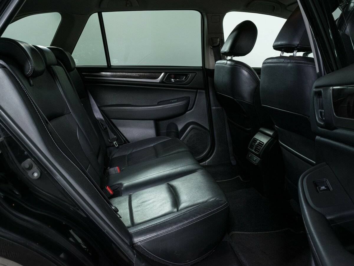 Subaru Outback 2015 года с пробегом. Фото: #11