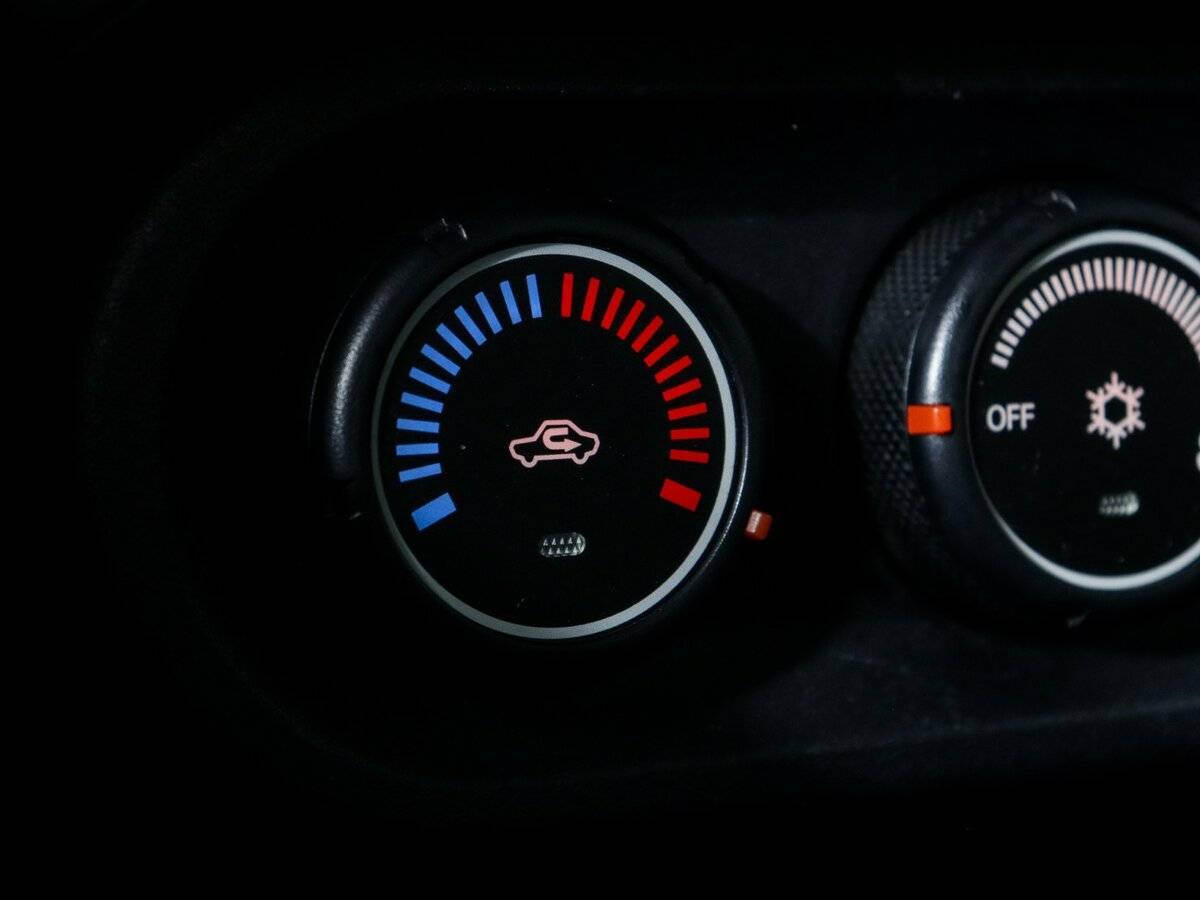 Б/У Митсубиши Лансер 2014 года. Фото: #15