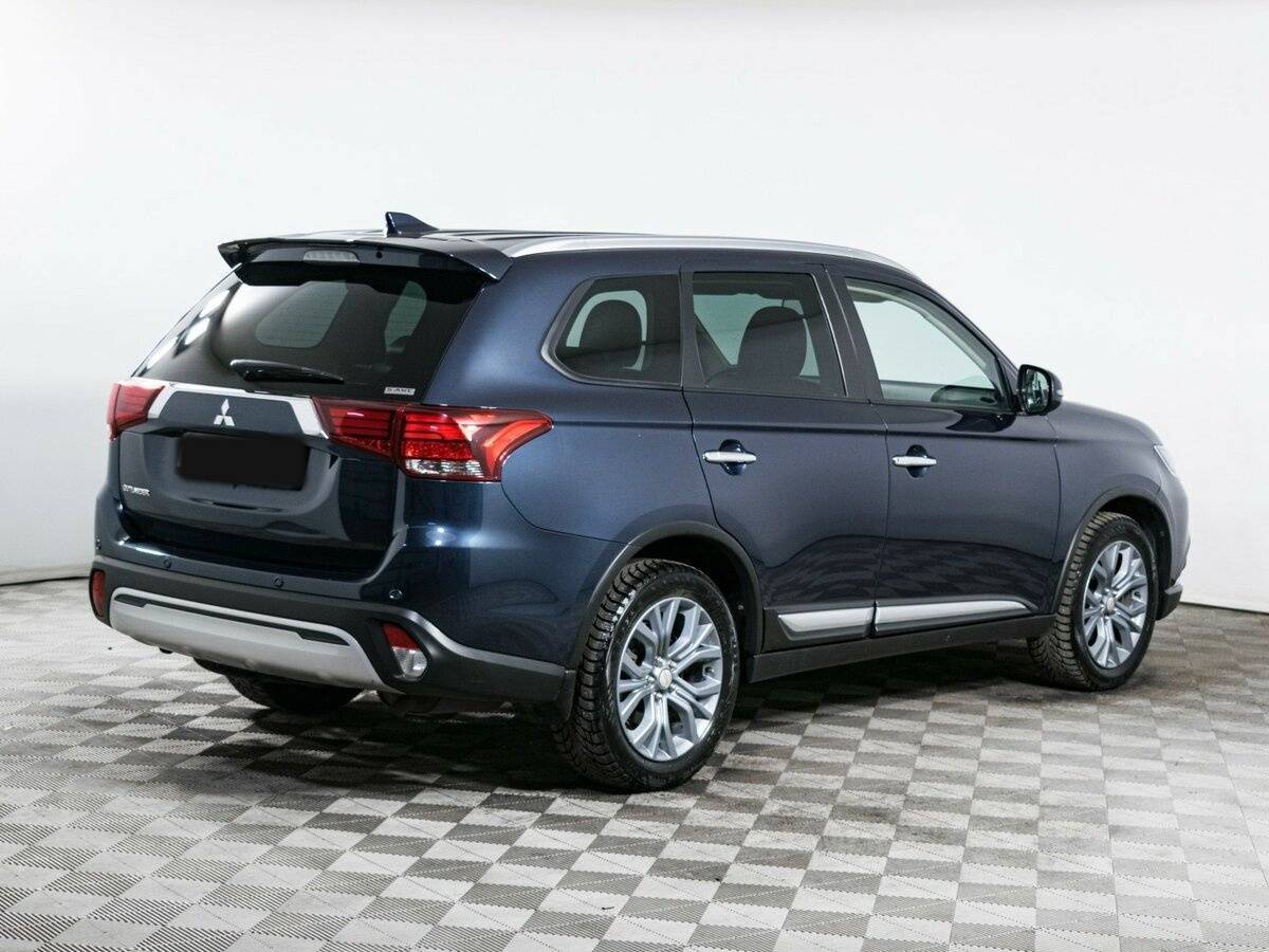 Mitsubishi Outlander 2020 года с пробегом. Фото: #4