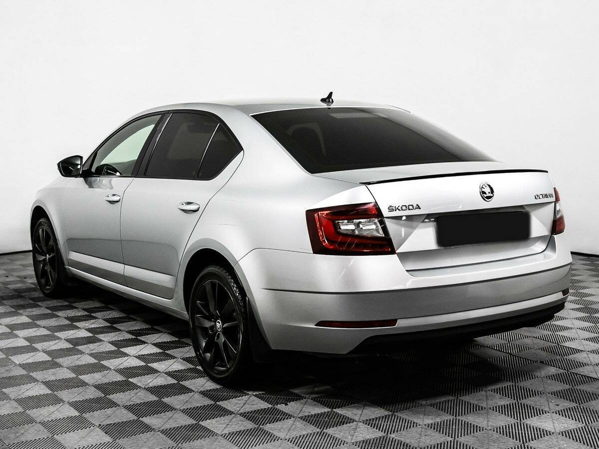 Б/У Шкода Октавия 2017 года. Фото: #6