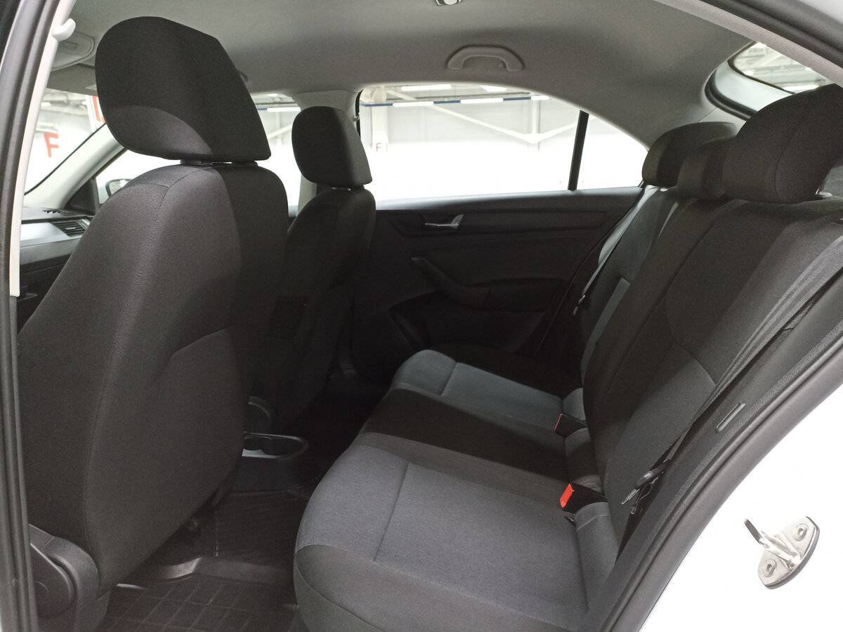 Skoda Rapid 2019 года с пробегом. Фото: #11