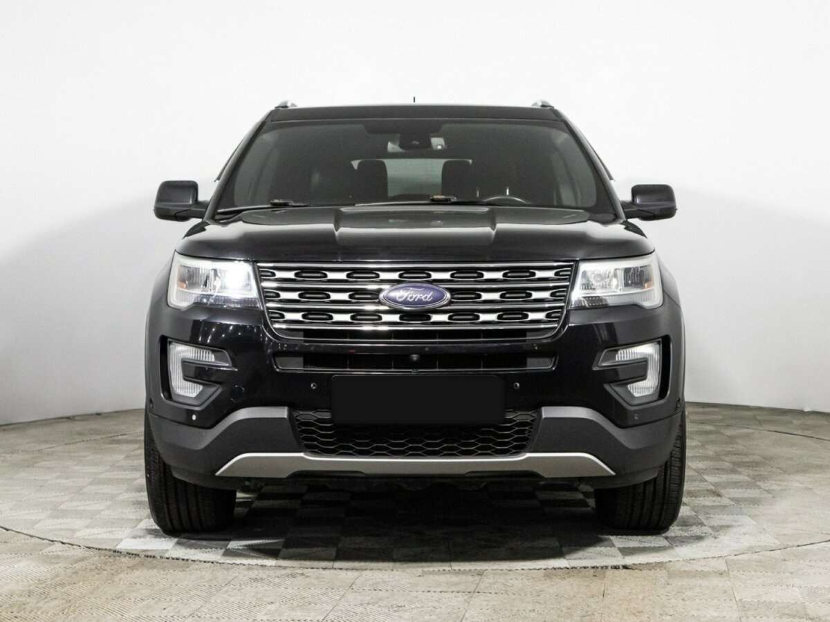 Ford Explorer 2017 года с пробегом. Фото: #1
