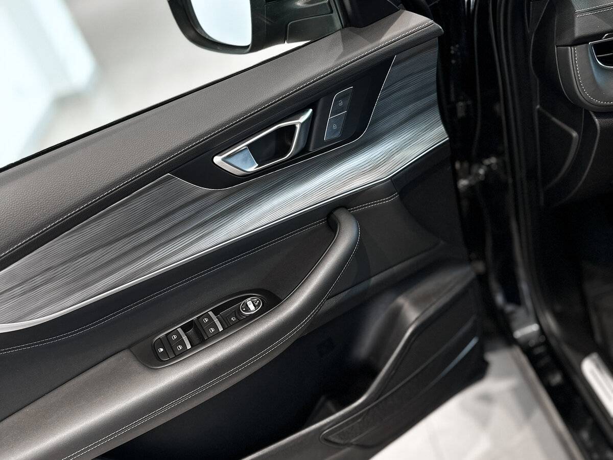 Chery Tiggo 8 Pro Max 2022 года с пробегом. Фото: #8