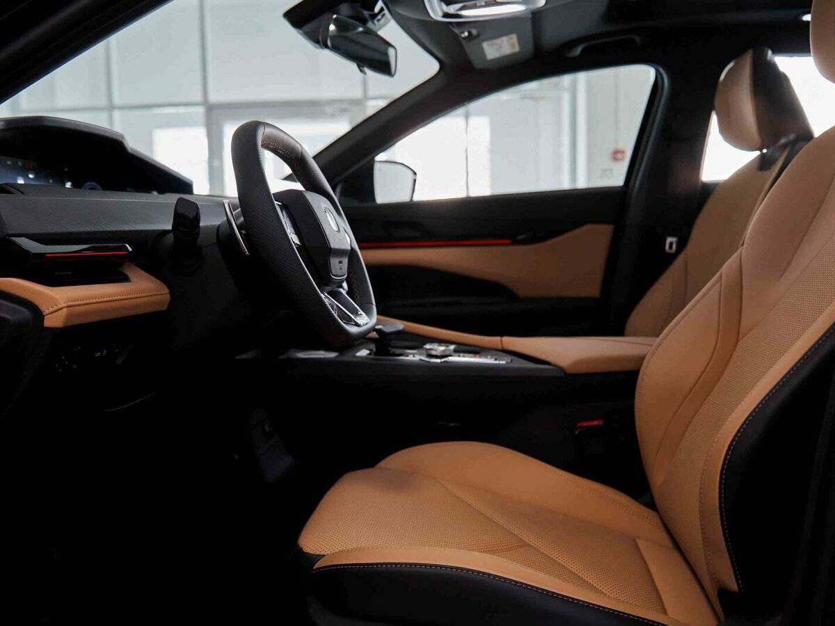 Changan UNI-V 2024 года с пробегом. Фото: #8