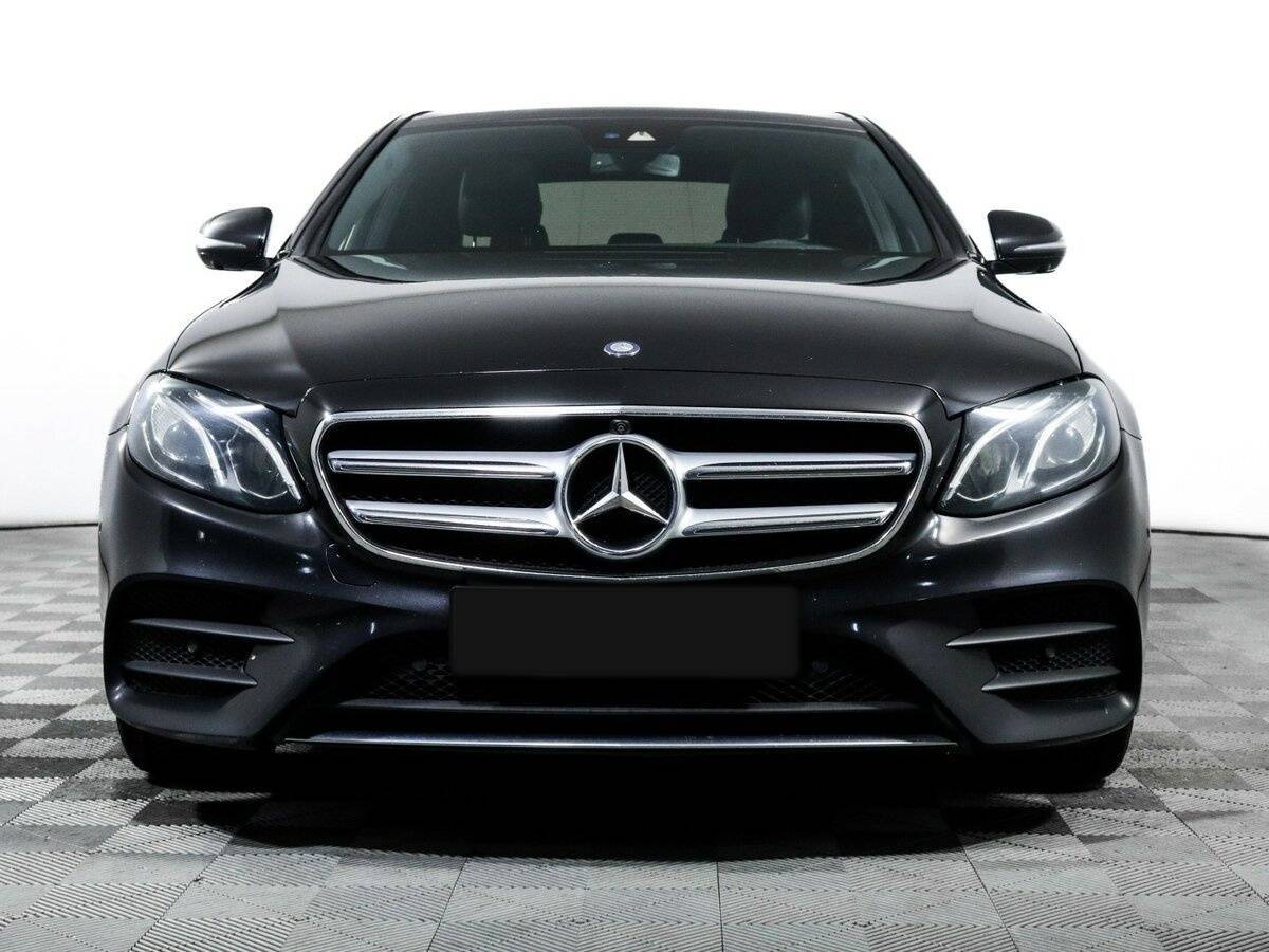 Mercedes-Benz E-Класс 2016 года с пробегом. Фото: #1