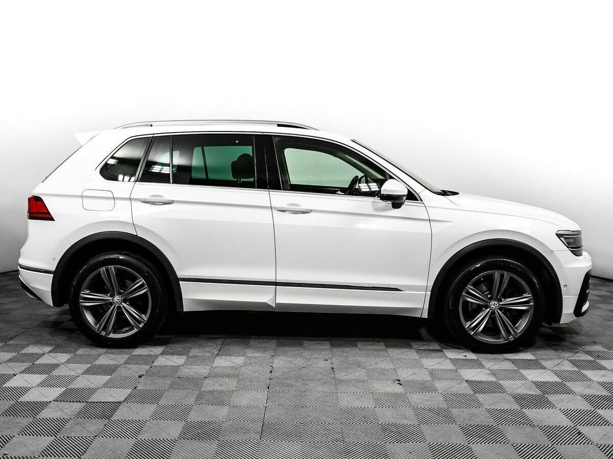 Volkswagen Tiguan 2018 года с пробегом. Фото: #3