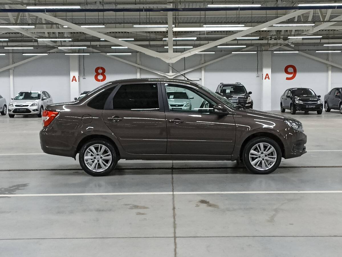 Lada (ВАЗ) Granta 2022 года с пробегом. Фото: #3