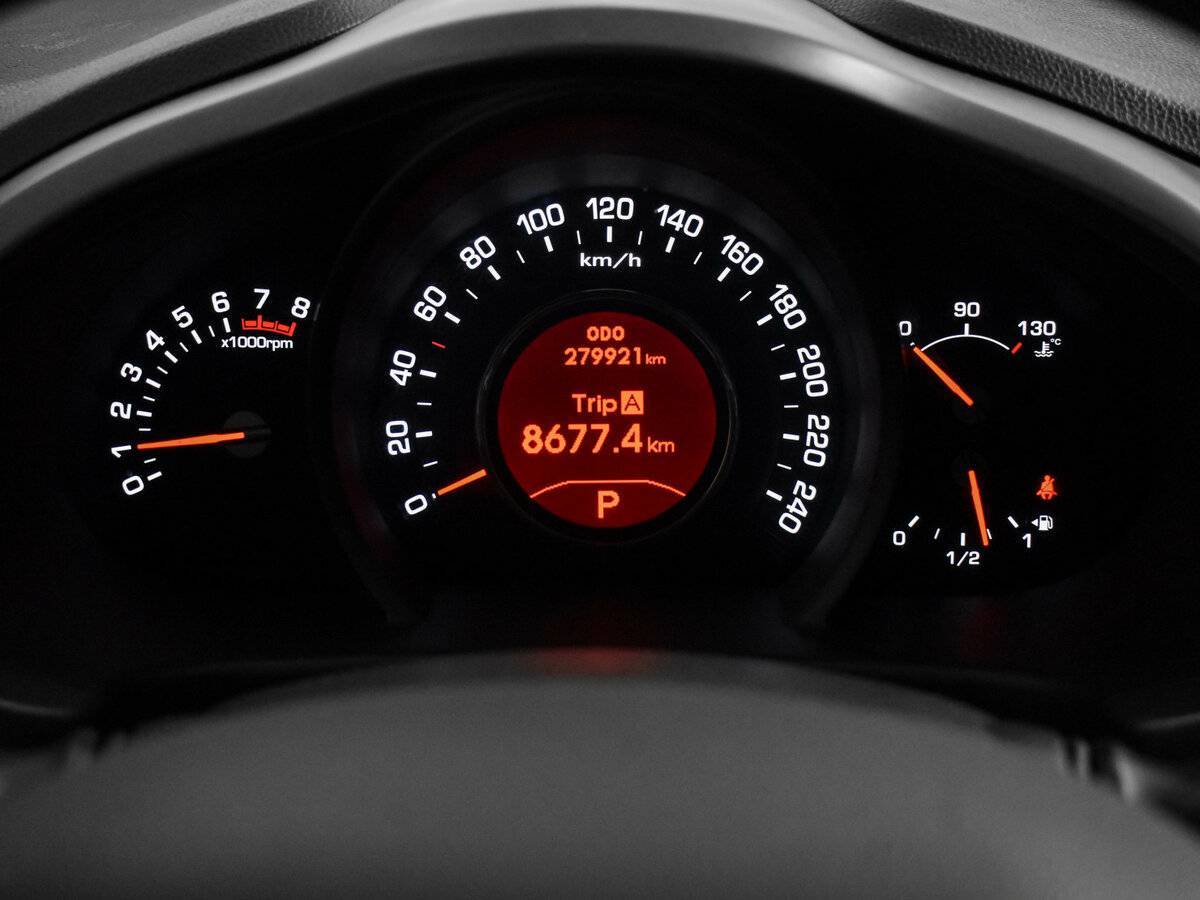 Б/У Киа Спортейдж 2013 года. Фото: #16