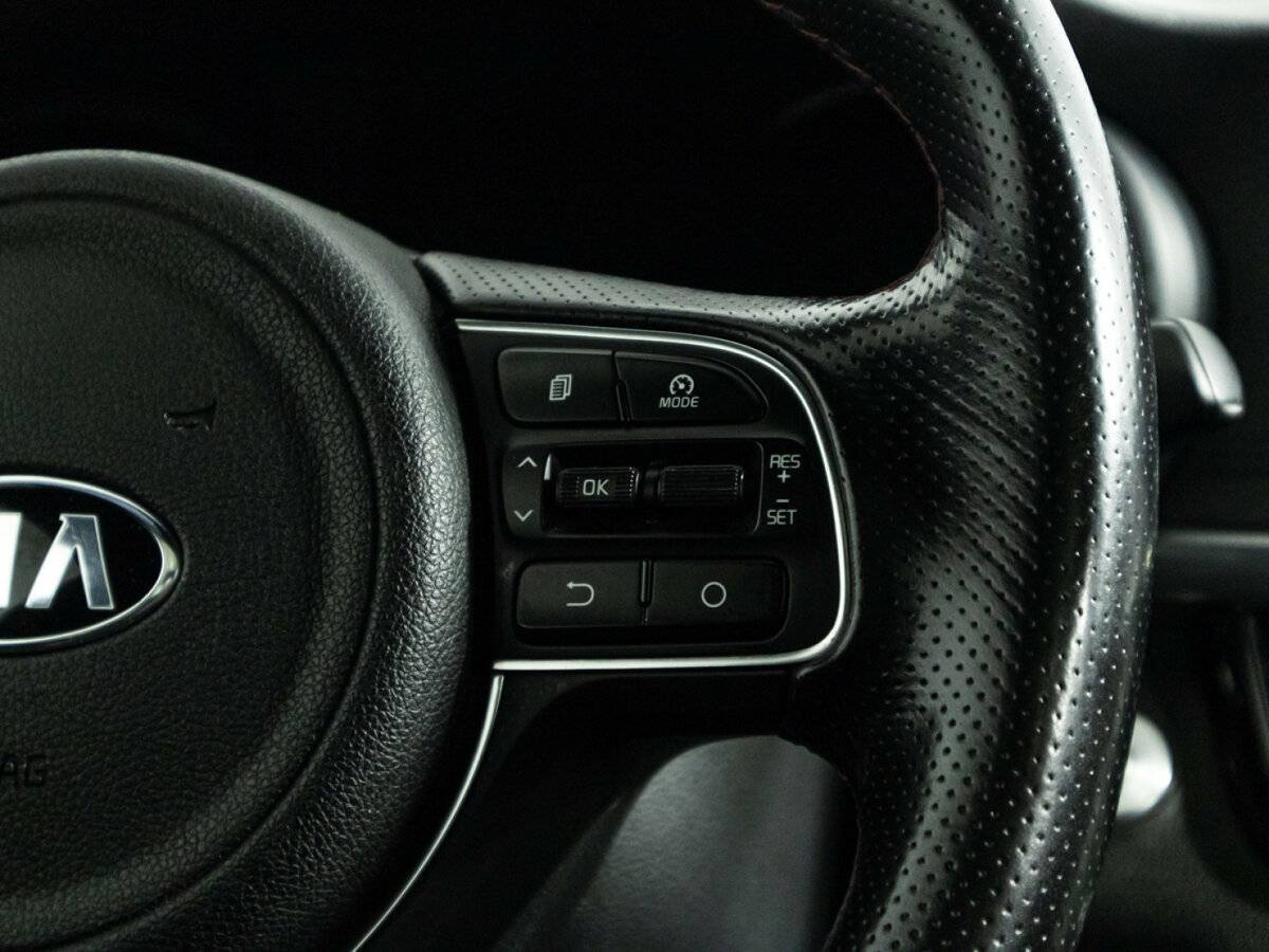 Б/У Киа Оптима 2016 года. Фото: #23