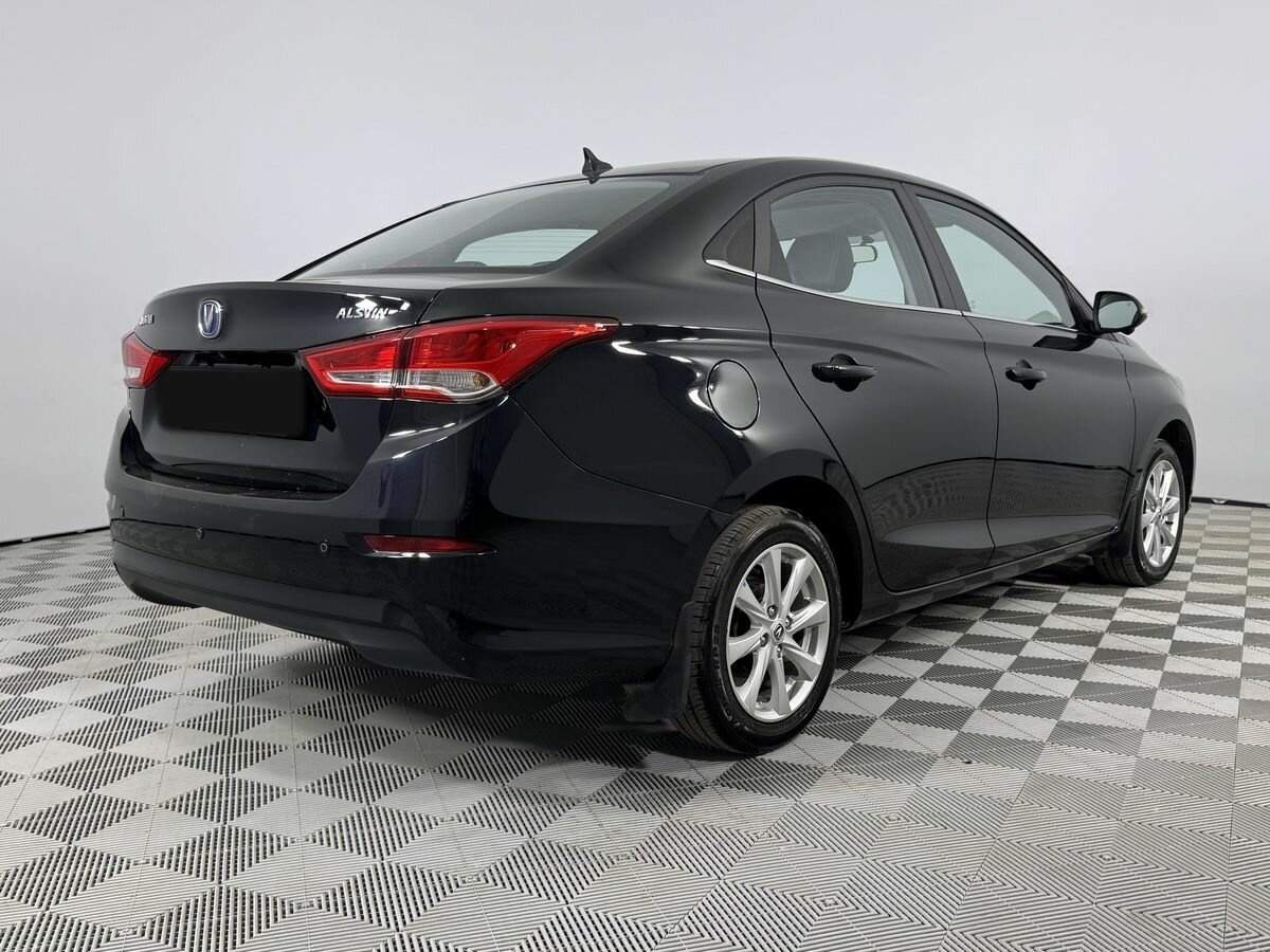 Б/У Чанган Алсвин 2024 года. Фото: #4