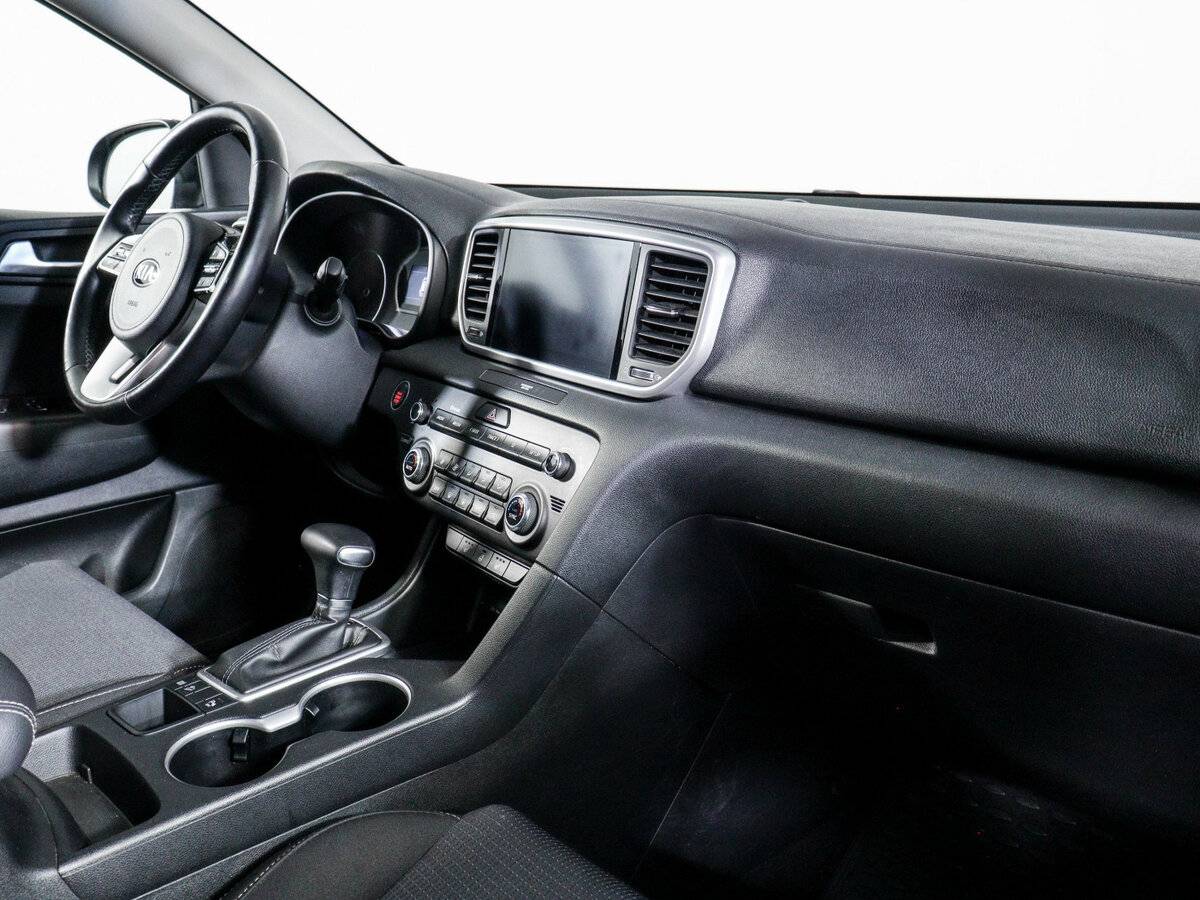 Б/У Киа Спортейдж 2021 года. Фото: #5