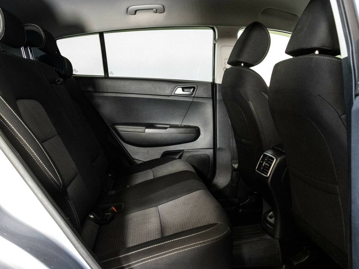 Б/У Киа Спортейдж 2019 года. Фото: #14