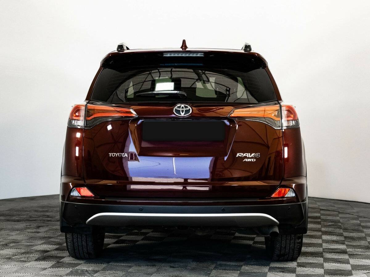Toyota RAV4 2019 года с пробегом. Фото: #4