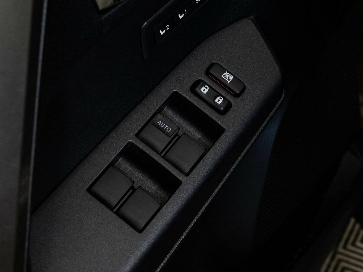 Toyota RAV4 2019 года с пробегом. Фото: #17